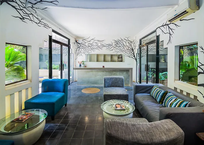 Hotel Ashia & Lounge